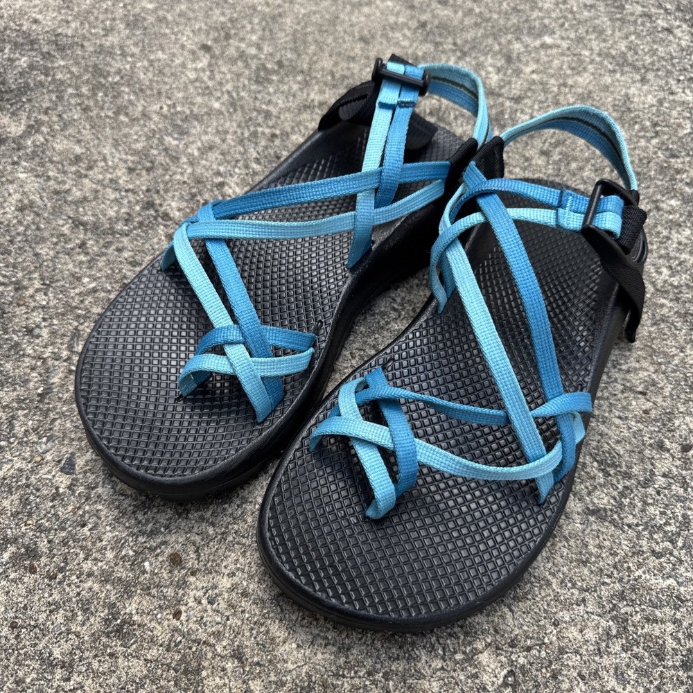 Chaco Z2 Classic Multi Strappy Blue Sport Hiking Sandals Women Size 9 Toe Loop